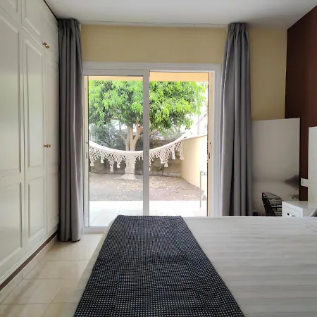 In Costa Adeje. Great Terrace. Pool.wifi Appartamento