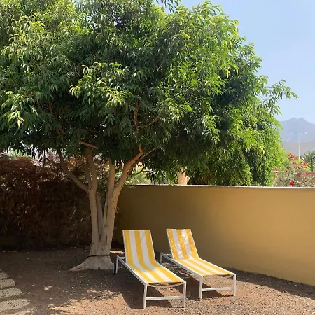 In Costa Adeje. Great Terrace. Pool.wifi Apartamento